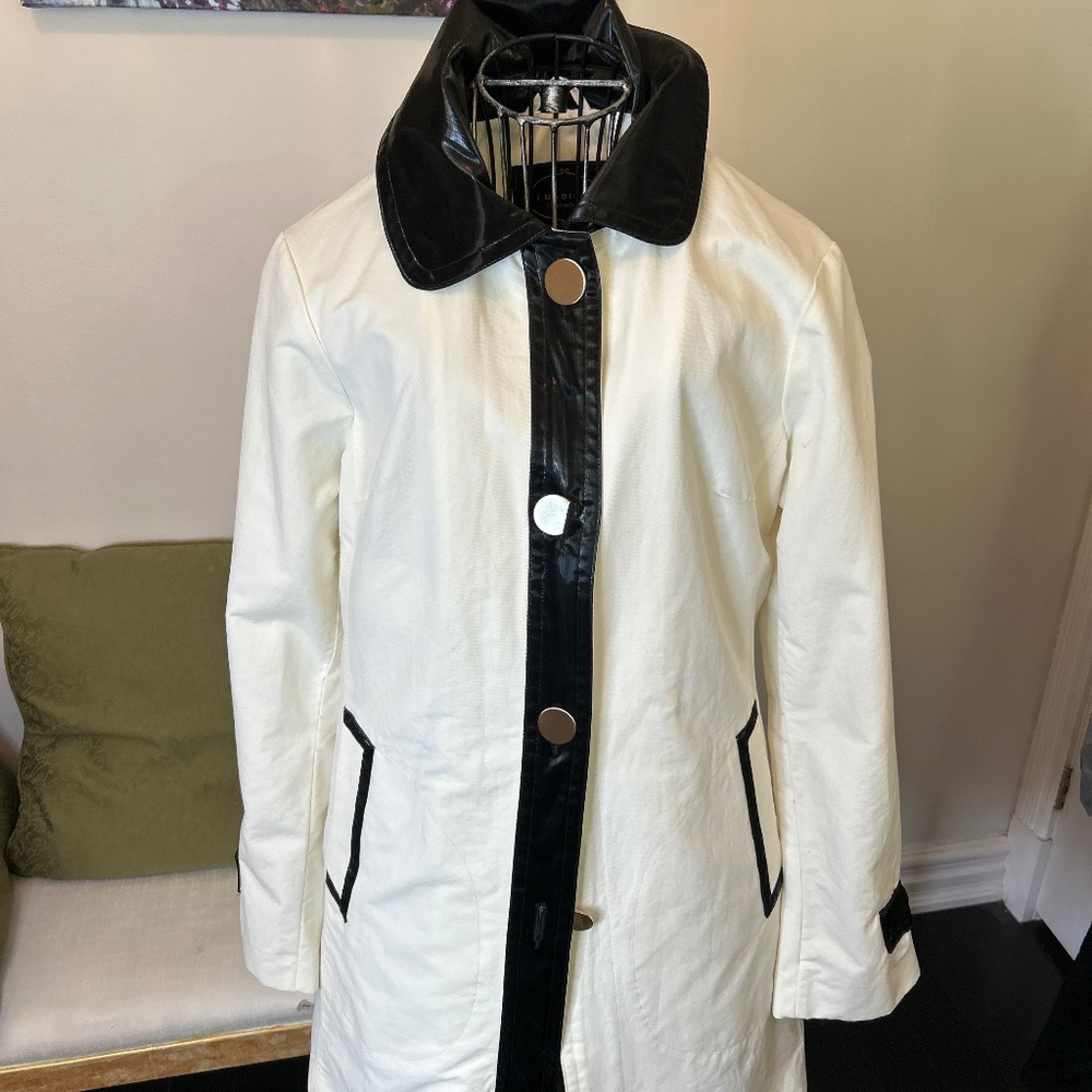 I Madison Limited Collection Spring Coat